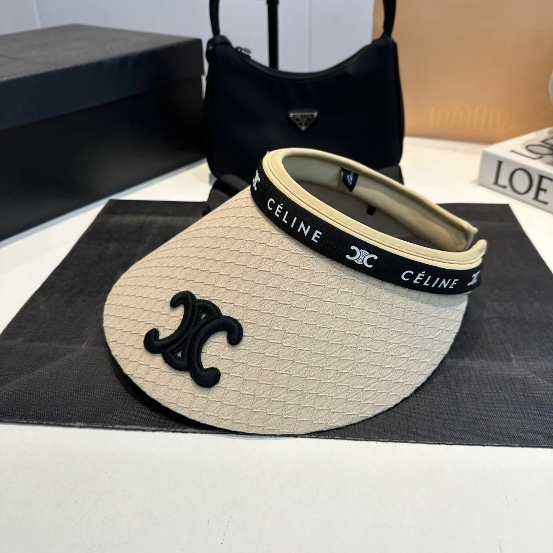 P54 Celine Arc de Triomphe empty top duck tongue sun hat for women spring and summer sun protection UV versatile straw hat letter new style