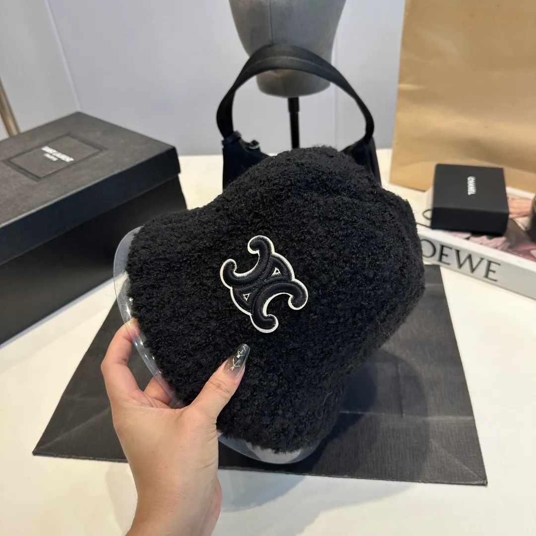 P60 Celine new hand-made fisherman hat, head circumference 57cm