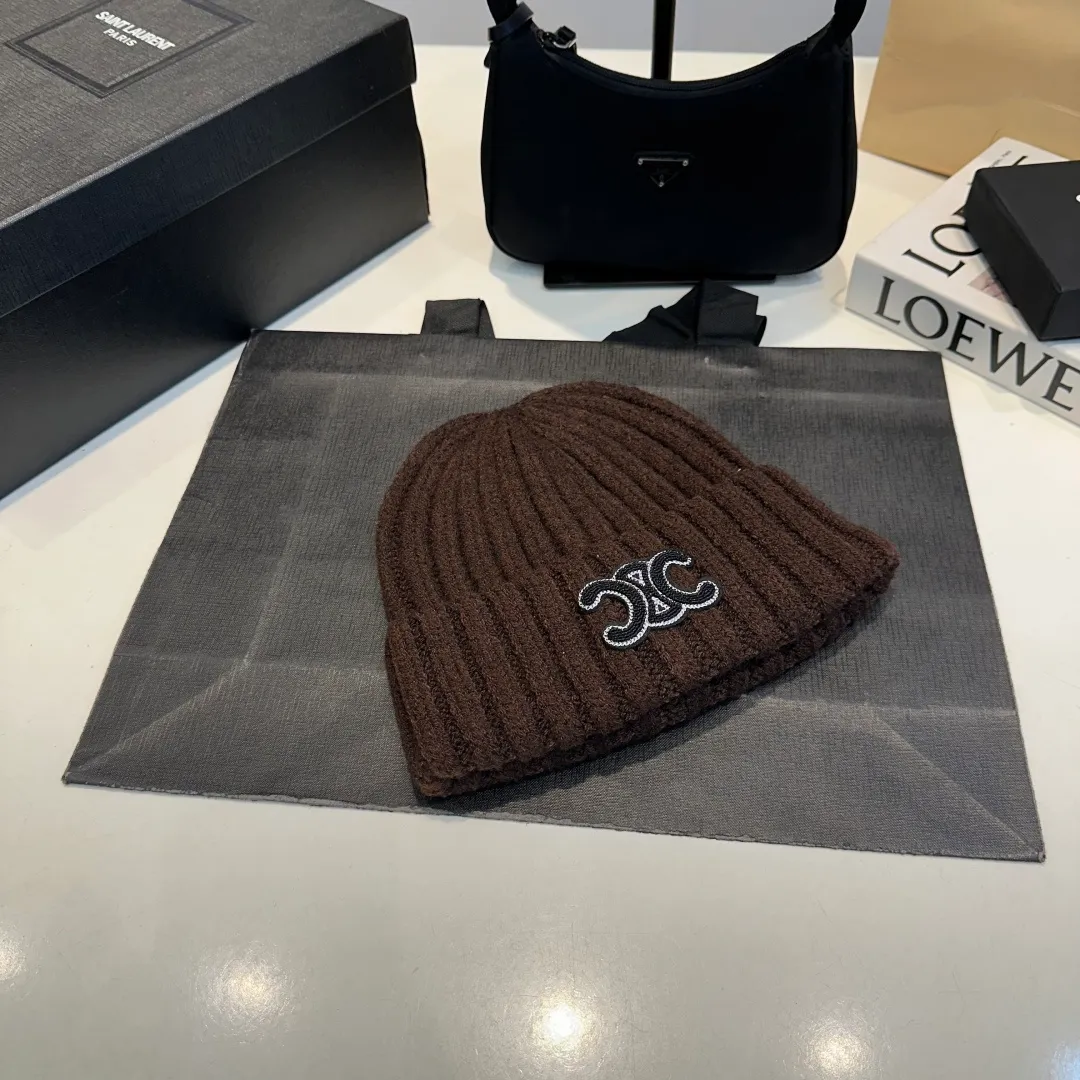 P50 Celine new knitted beanie