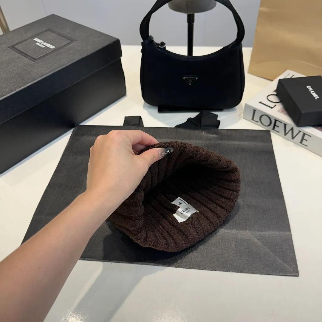 P50 Celine new knitted beanie