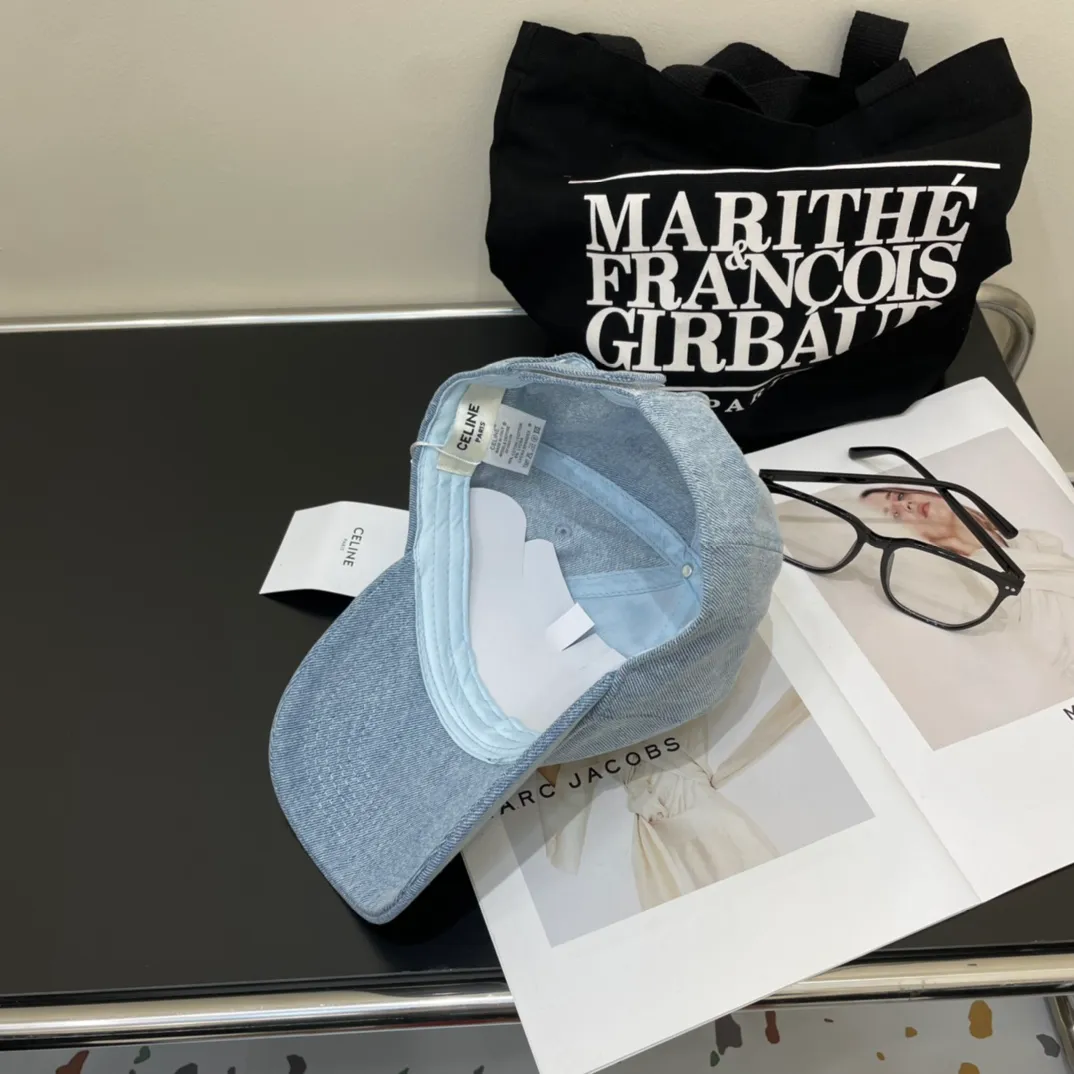 P76 CELINE·Celine's new Arc de Triomphe baseball cap 🧢 Top version 👍 Customized washed denim fabric, super textured! Arc de Triomphe crystal diamond pattern, can be worn by men and women, adjustable