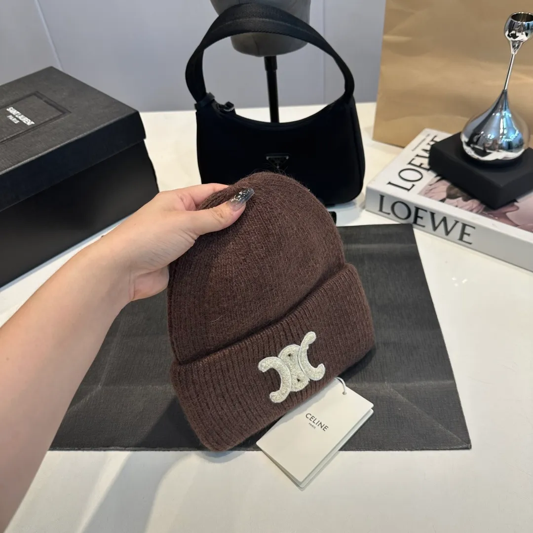 P54 Celine rabbit fur beanie