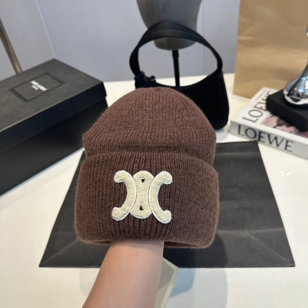 P54 Celine rabbit fur beanie