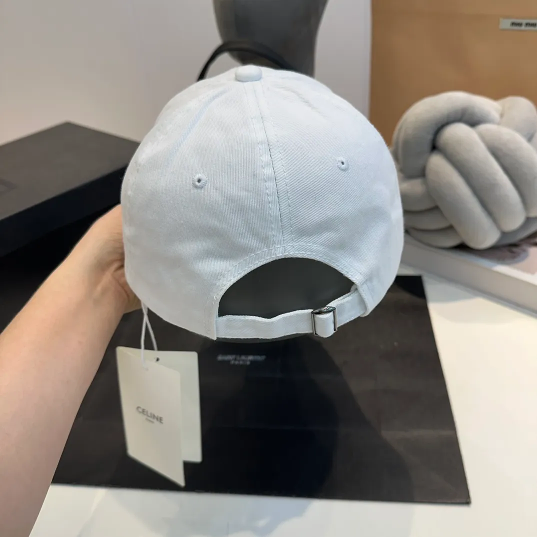 P60 CELINE 2024 spring and summer denim baseball cap 🧢, a must-have and easy to match when going out, get it now!