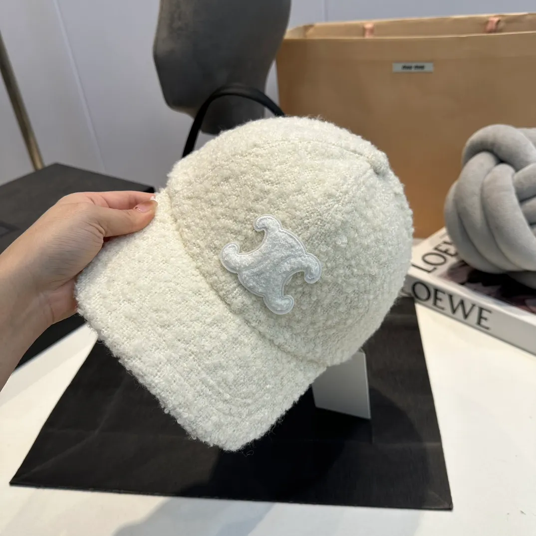 P70 CELINE Arc de Triomphe 2024 new wool 🦙 baseball cap, classic style, unisex