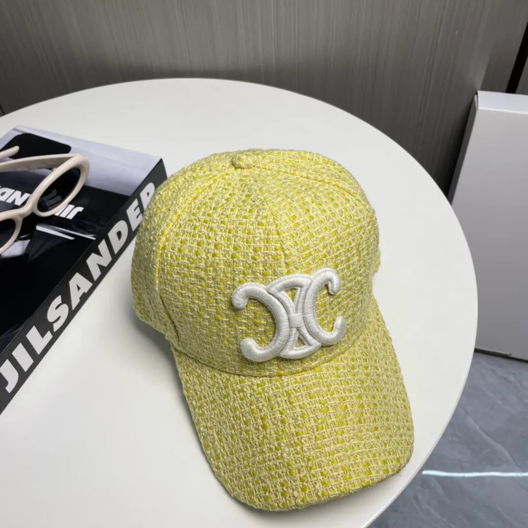 P66 Celine's new counter synchronized small fragrance style tweed baseball cap🧢Full details, celebrity style, super brand, easy to match!