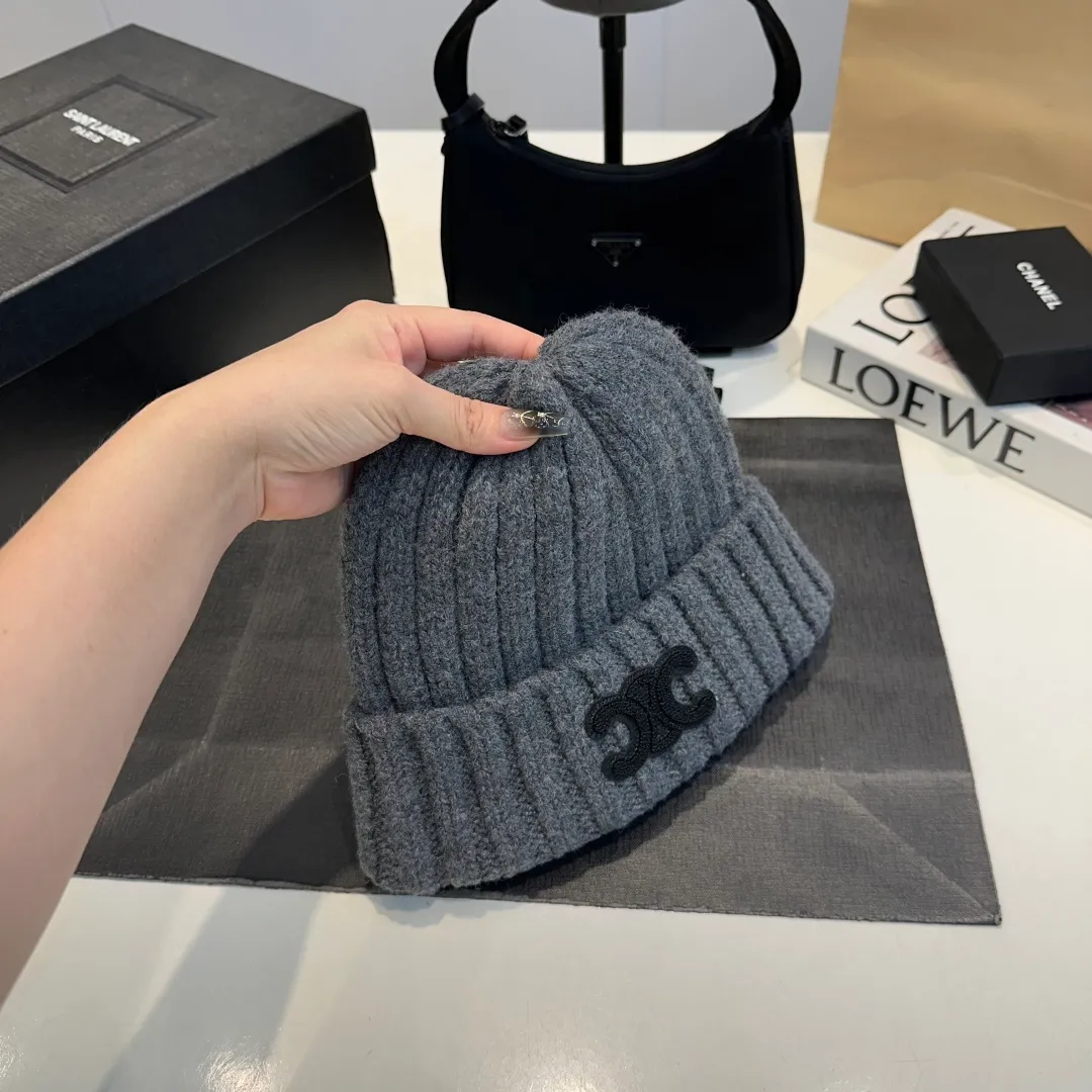 P50 Celine new knitted beanie