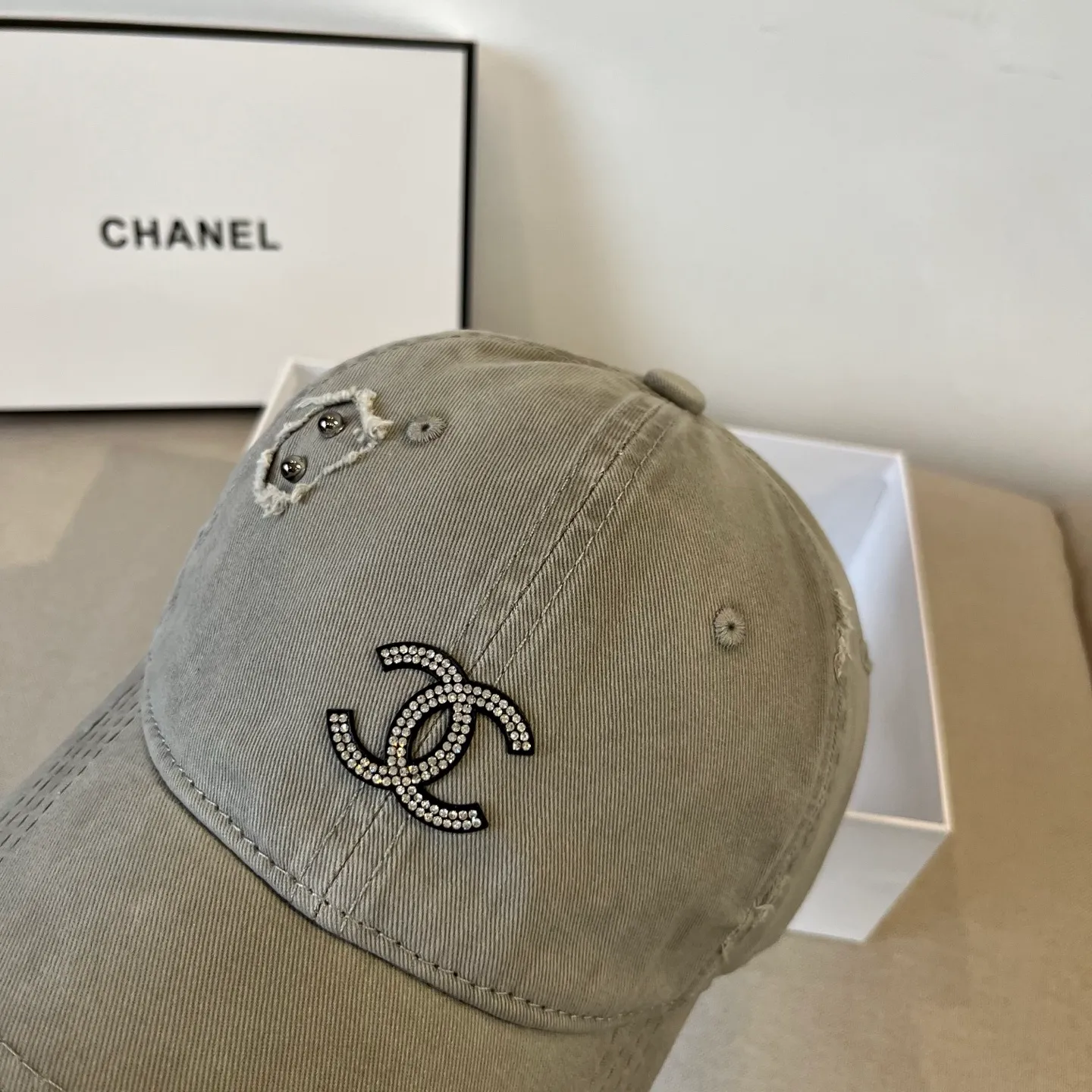 P60 CHANEL Chanel 2025 new small fragrance big-name baseball cap, counter classic style, unisex, head circumference 57, four colors available