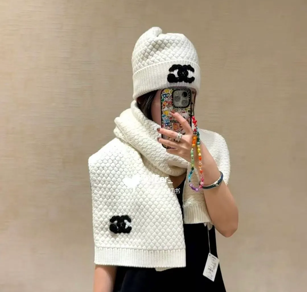 💰70¥ Chanel knitted beanie