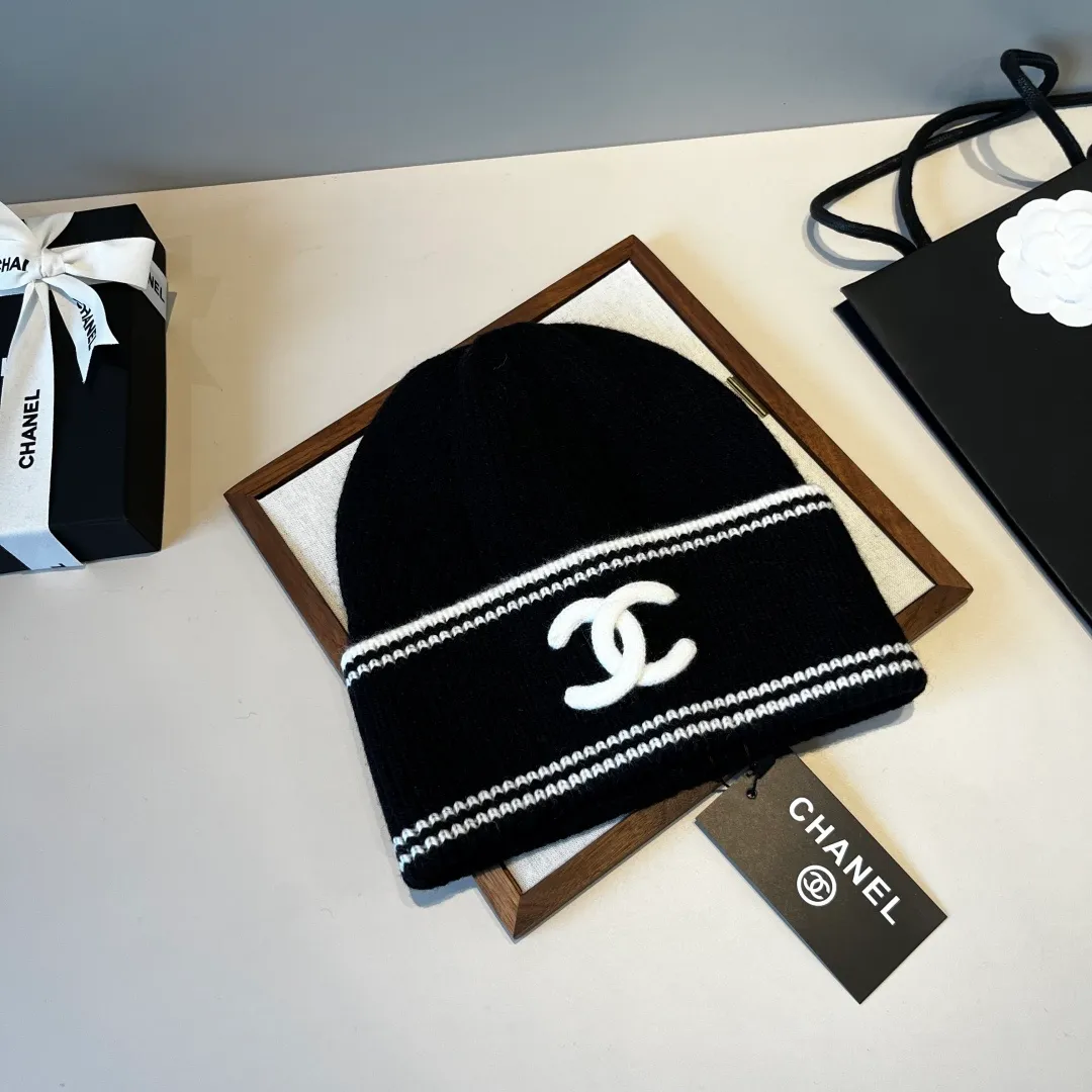 💰70¥ Chanel knitted beanie