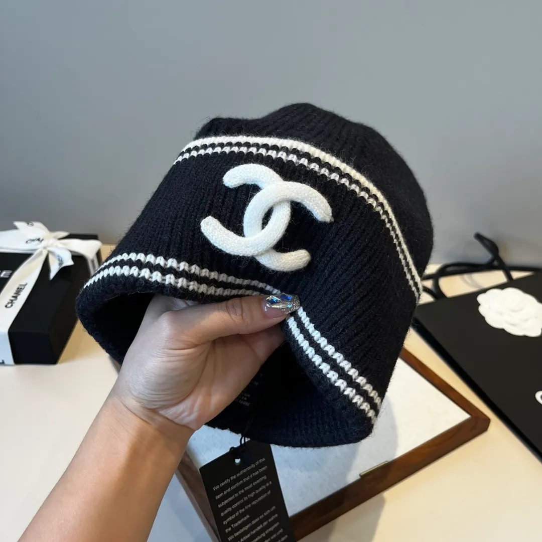 💰70¥ Chanel knitted beanie
