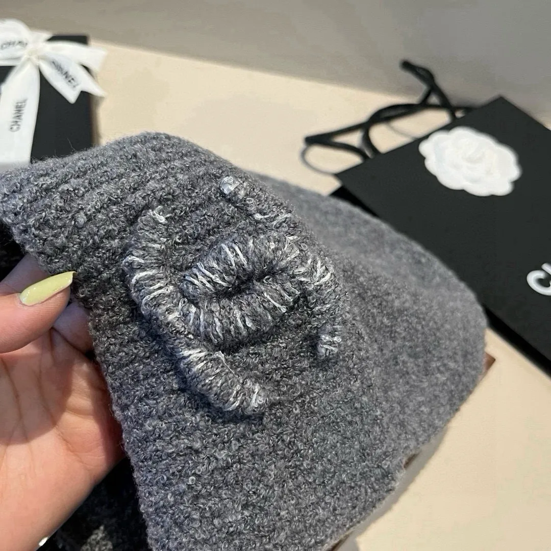 💰64¥ Chanel knitted beanie