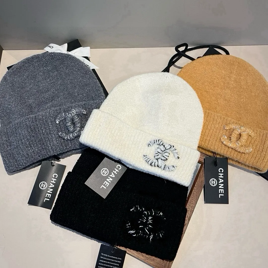 💰64¥ Chanel knitted beanie