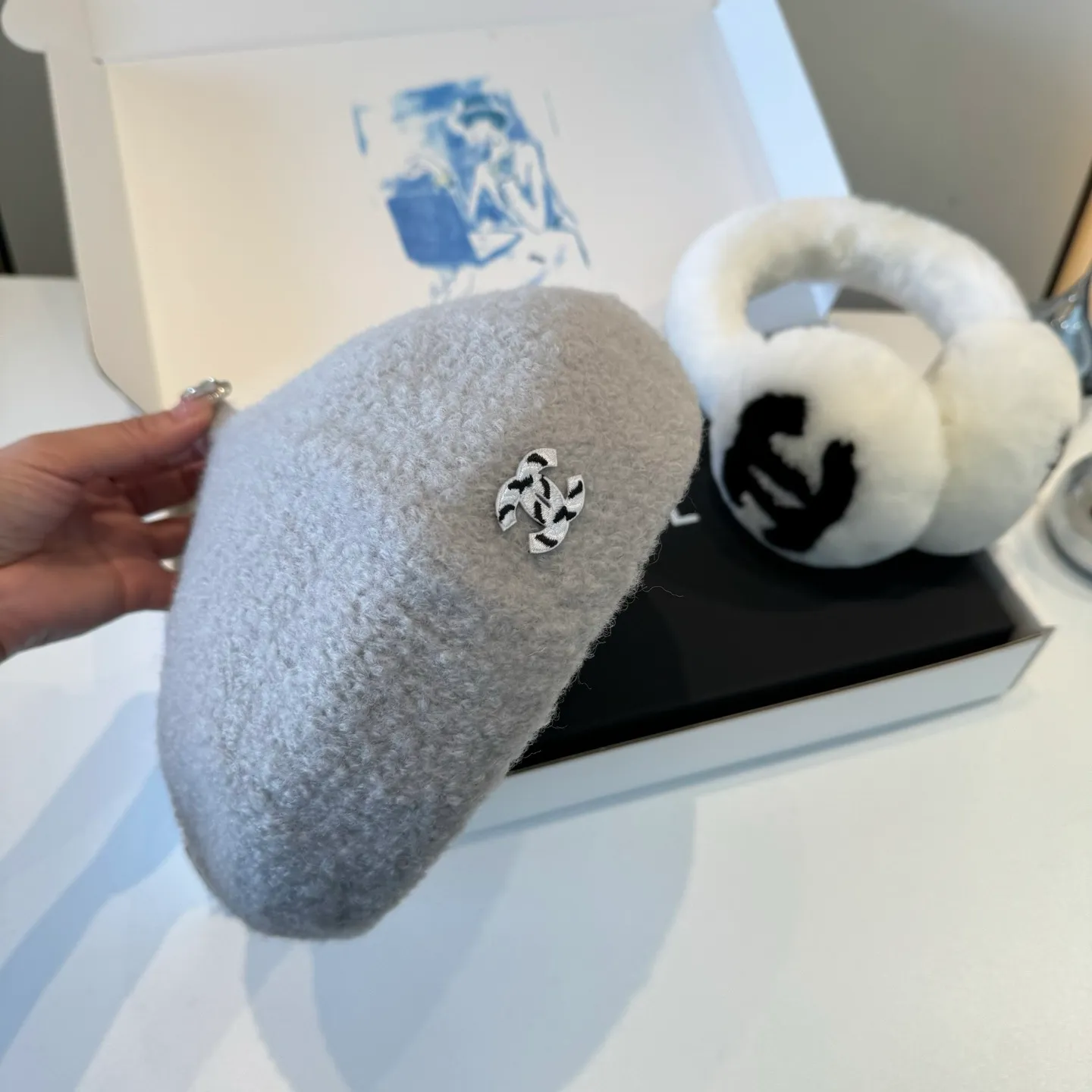 💰100¥ Chanel new cashmere beret, head circumference 57cm