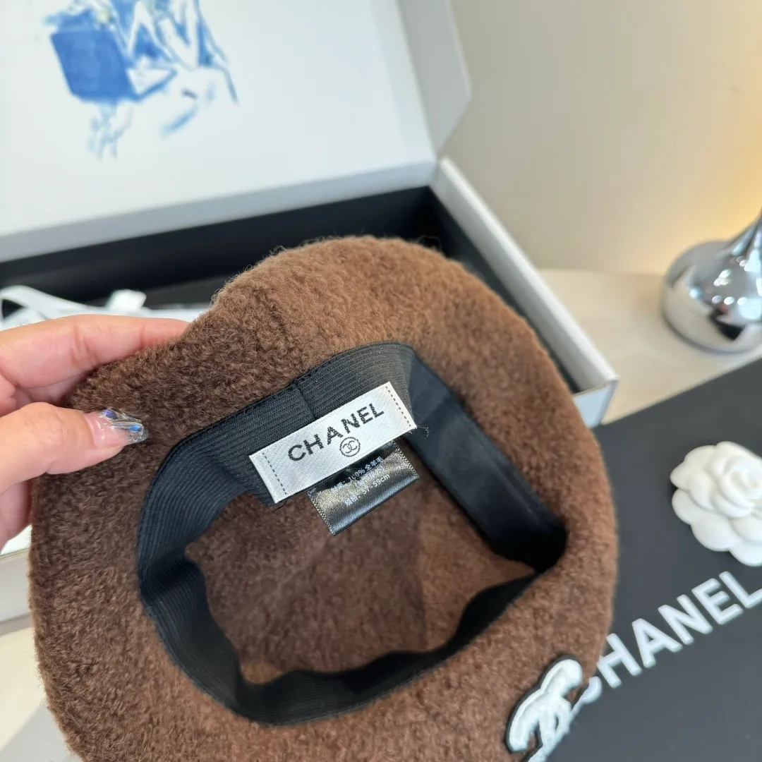 💰120¥ Chanel wool beret, pumpkin hat, 100% wool🦙 fabric, head circumference 57cm