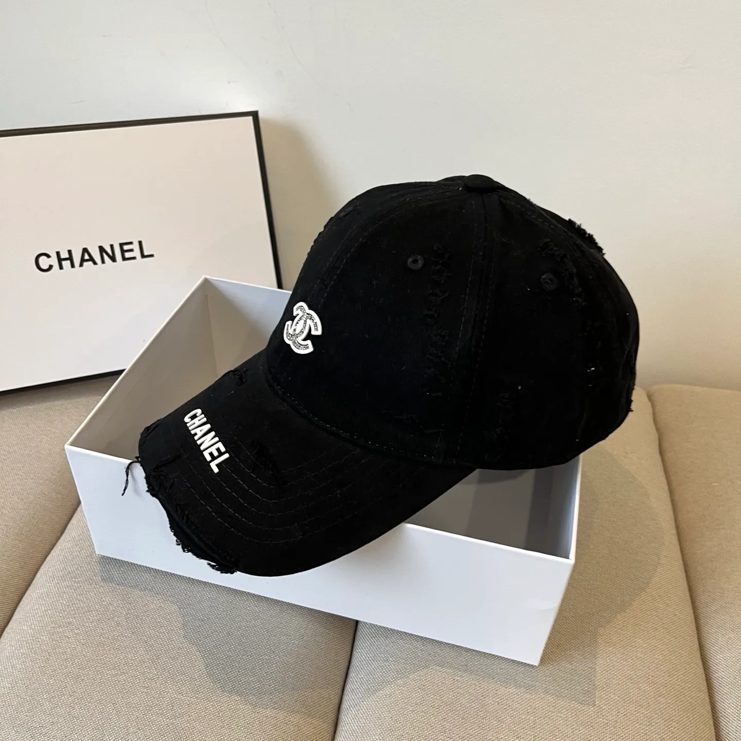 P60💰Chanel CHANEL new baseball cap, Xiaoxiang classic and simple, fashionable and casual design, popular new product