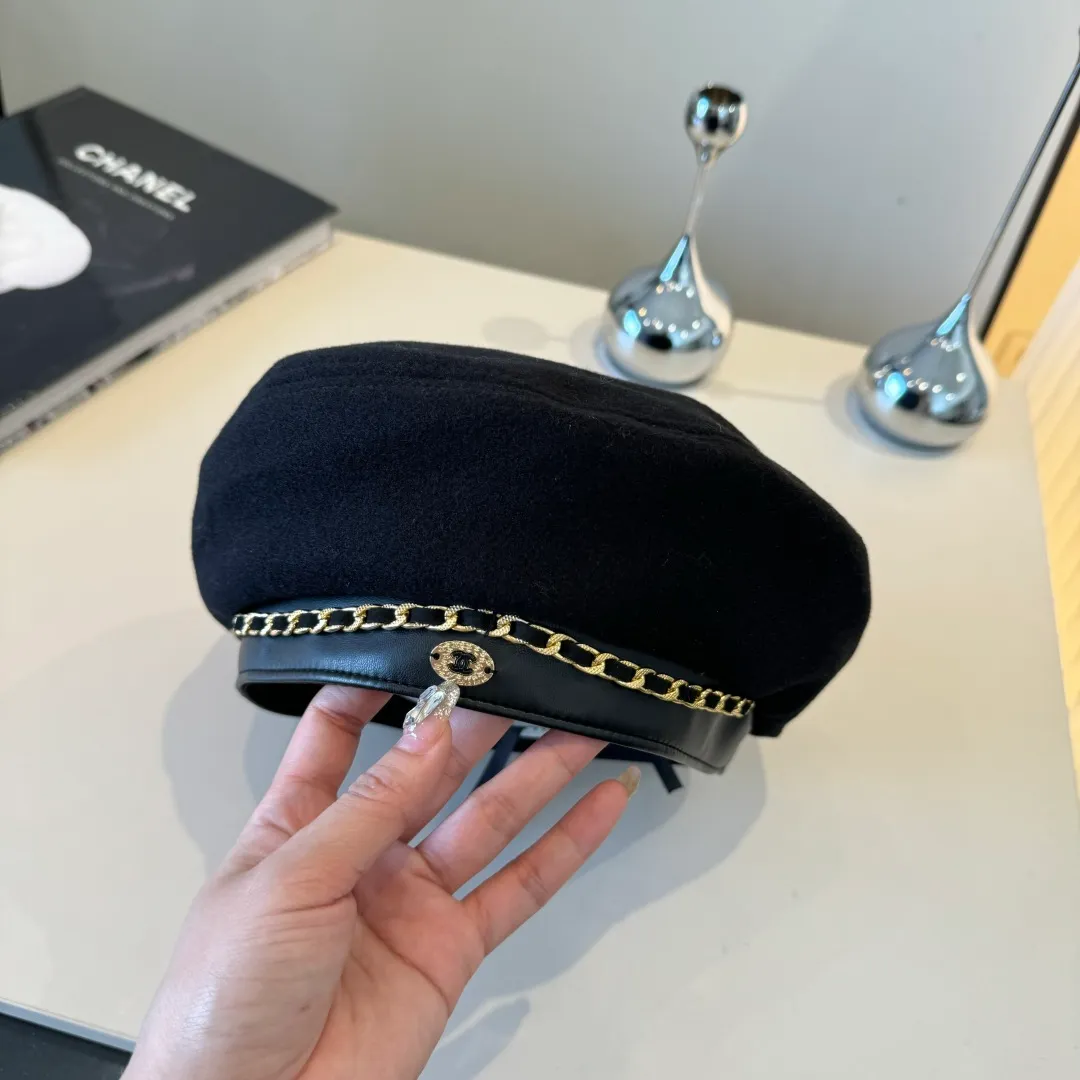 💰100¥ Chanel wool beret, small fragrant chain beret, head circumference 57cm