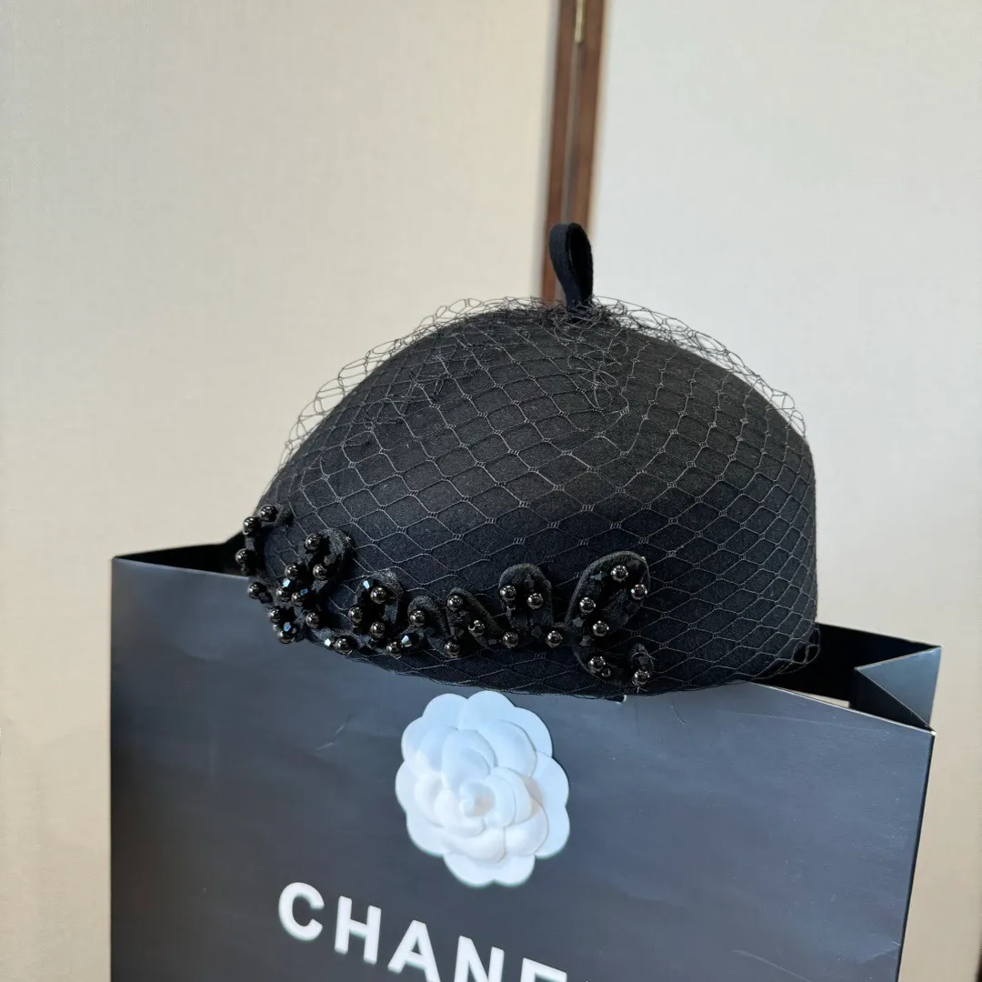 💰180¥ Chanel beret, customized with small fragrance style high-end fabrics, head circumference 57cm