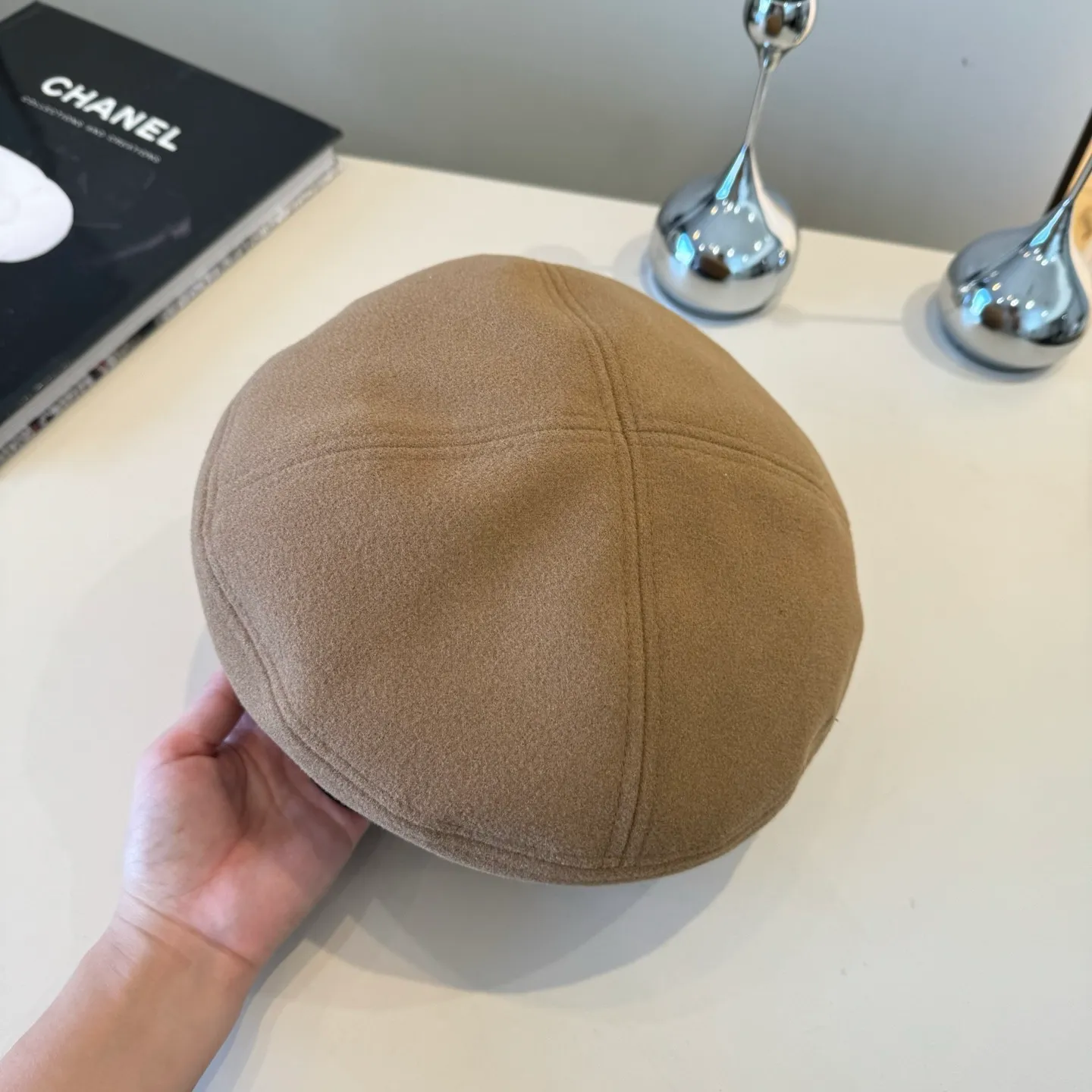 💰100¥ Chanel wool beret, small fragrant chain beret, head circumference 57cm