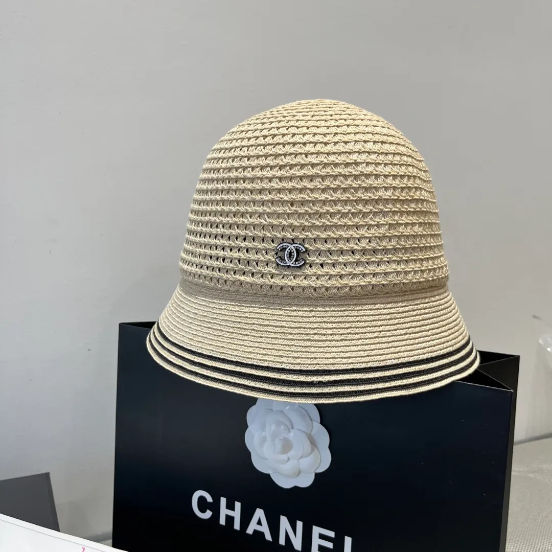 💰130¥ Chanel straw bucket hat, lady style, head circumference 57cm