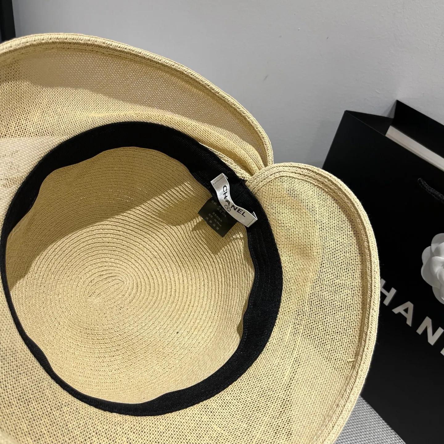 💰140¥ Chanel straw hat, advanced customization, head circumference 57cm.