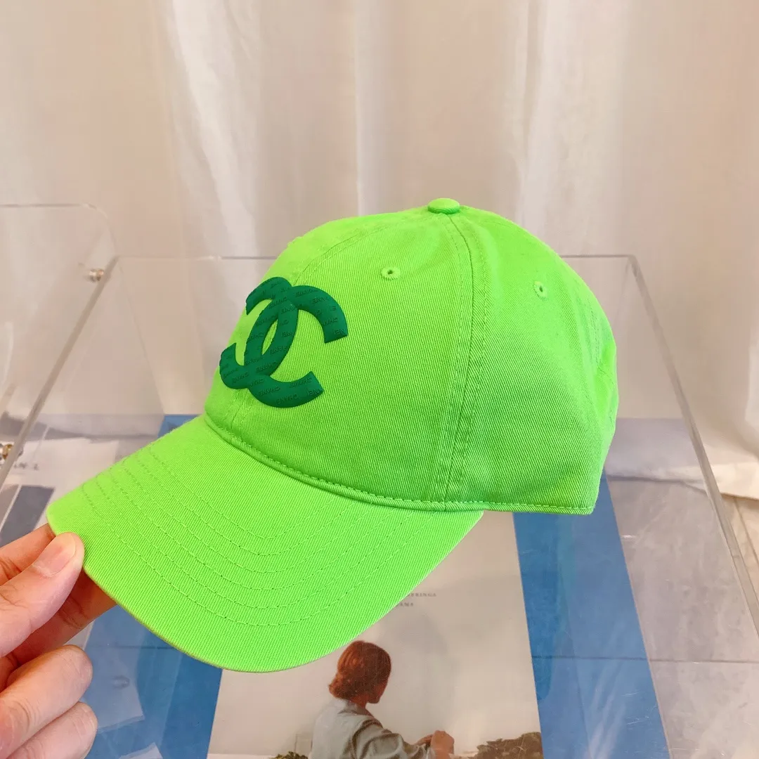 P60 CHANEL Chanel🧢New autumn and winter new style baseball cap with stars! High-end goods! The most knowledgeable version on the market, fashionable and elegant