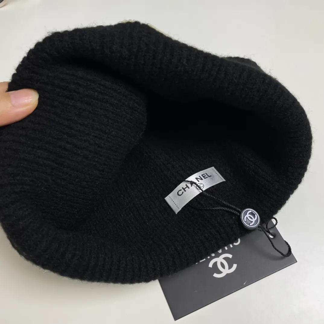 P66 comes with dust bag 🌺 [CHANEL] New wool knitted hat, Xiaohongshu, recommended by major Internet celebrities! Thicker and warmer, fashionable and popular🌸First-class texture, the best brand for keeping warm in autumn and winter, order now, limited quantity available