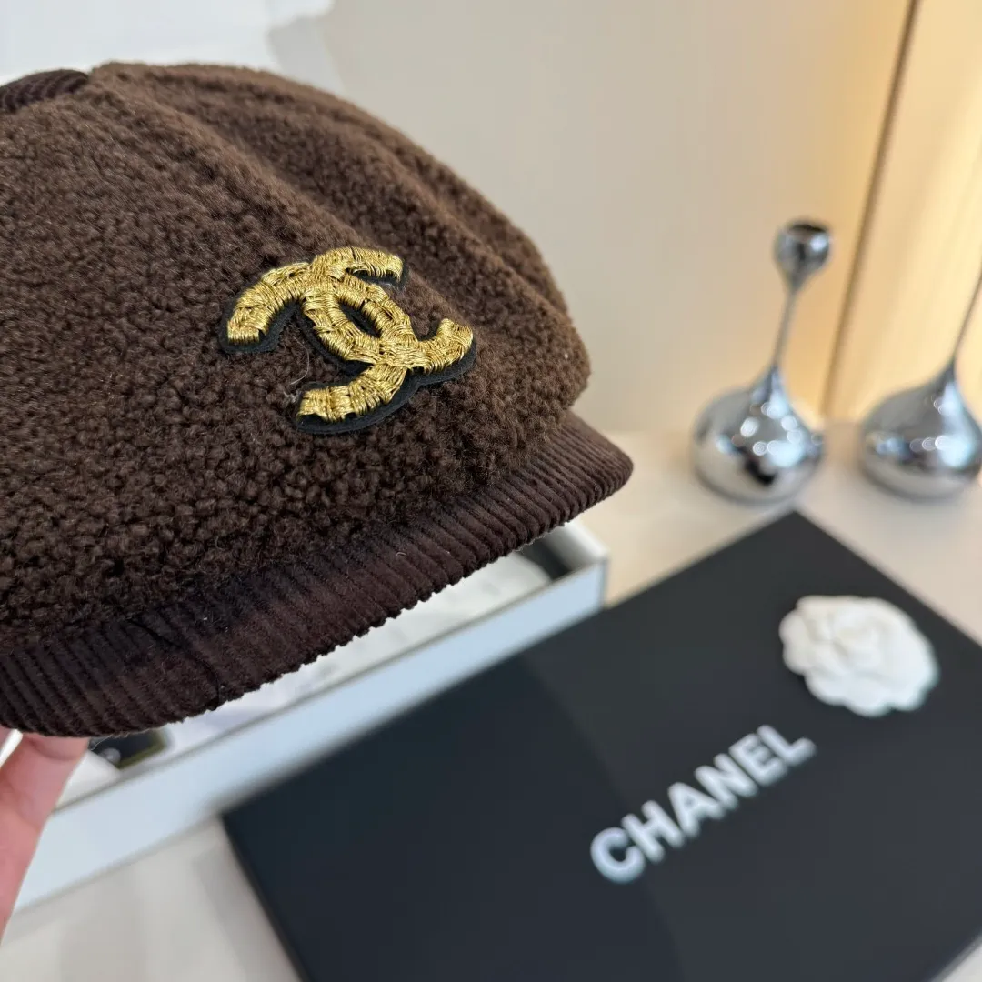 🉐150¥ Chanel wool duck bill forward cap, unisex,