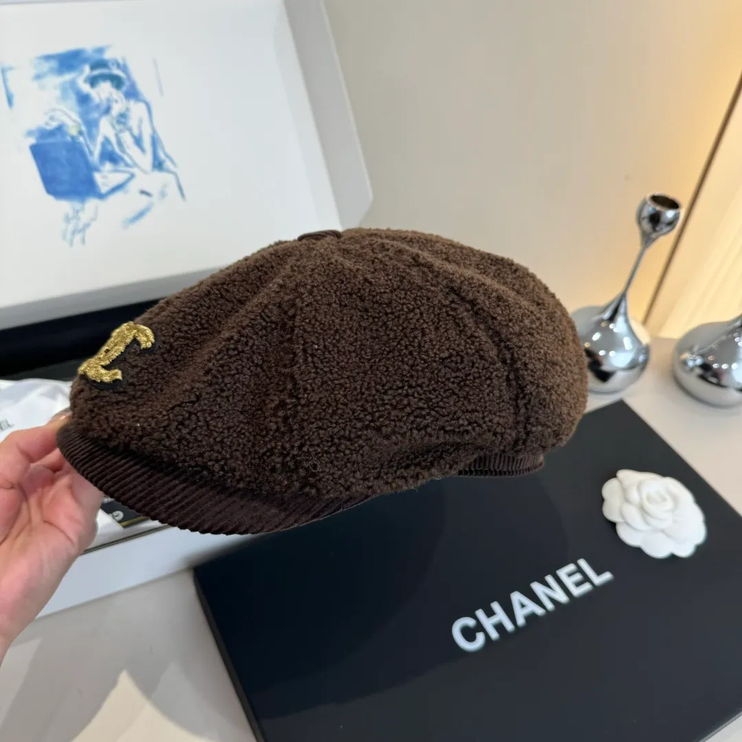 🉐150¥ Chanel wool duck bill forward cap, unisex,