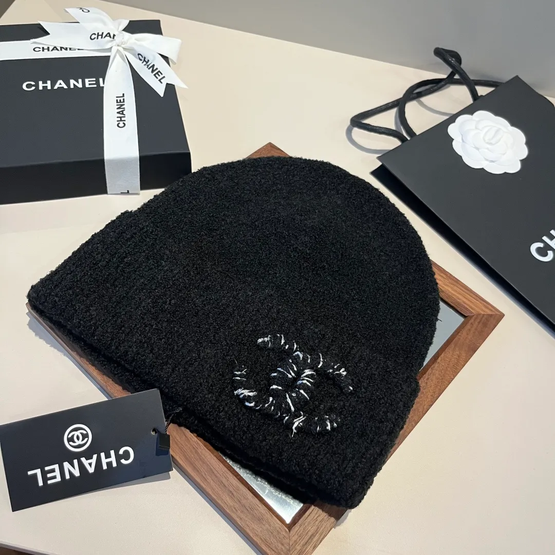 💰90¥ Chanel knitted beanie