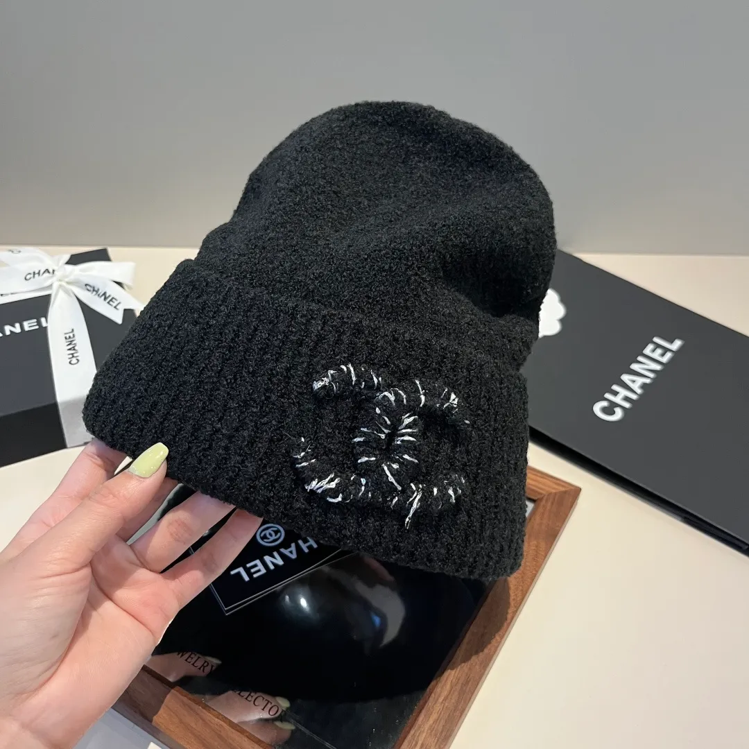 💰90¥ Chanel knitted beanie