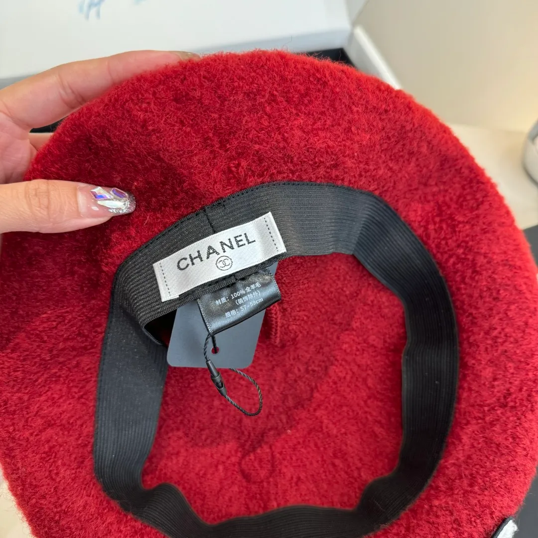 💰120¥ Chanel wool beret, pumpkin hat, 100% wool🦙 fabric, head circumference 57cm