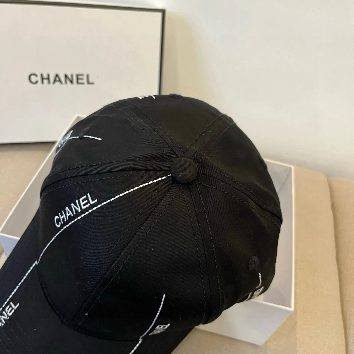 P56 CHANEL Chanel 2025 new small fragrance big-name baseball cap, counter classic style, unisex, head circumference 57
