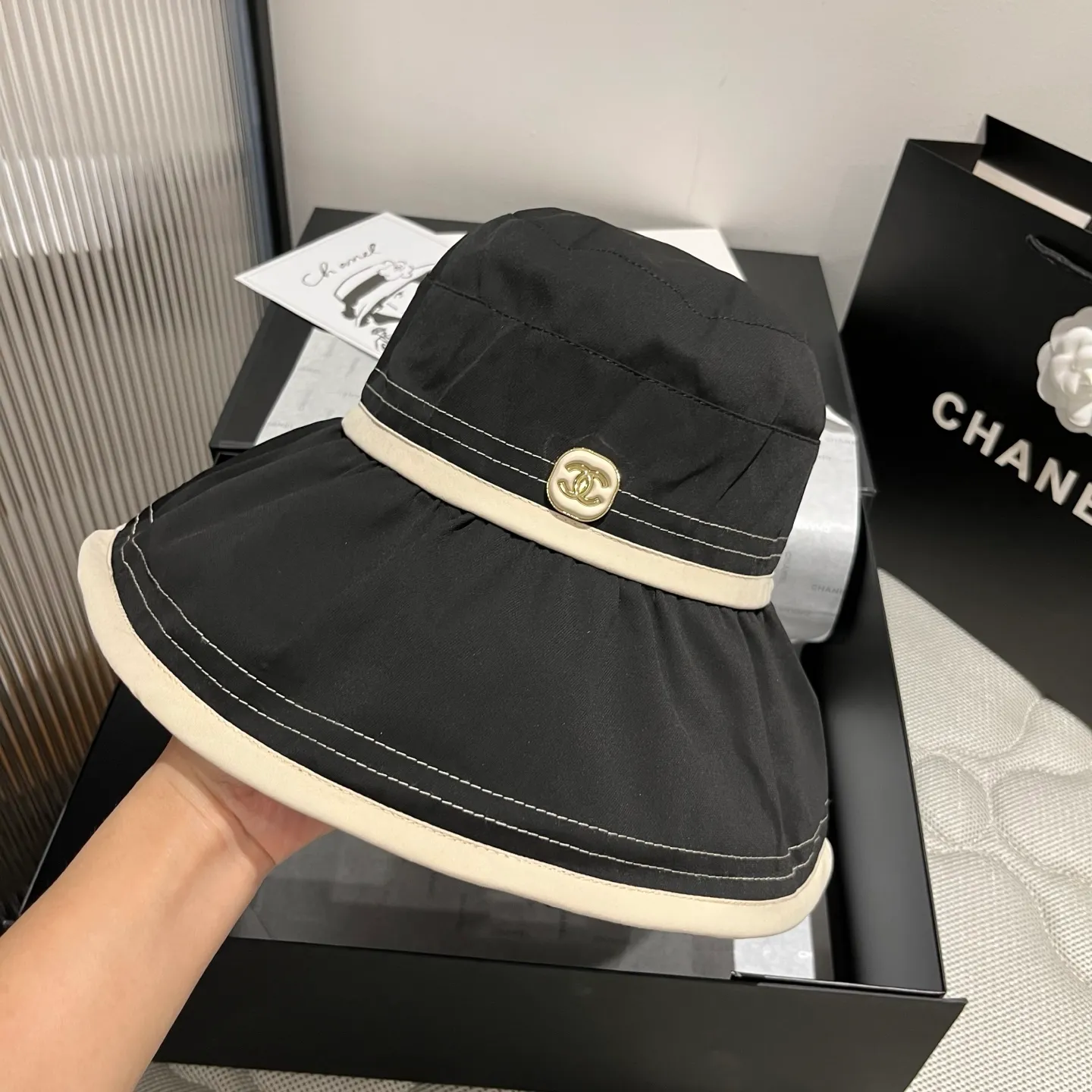 💰100¥ Chanel sunshade bucket hat, foldable, head circumference 57cm