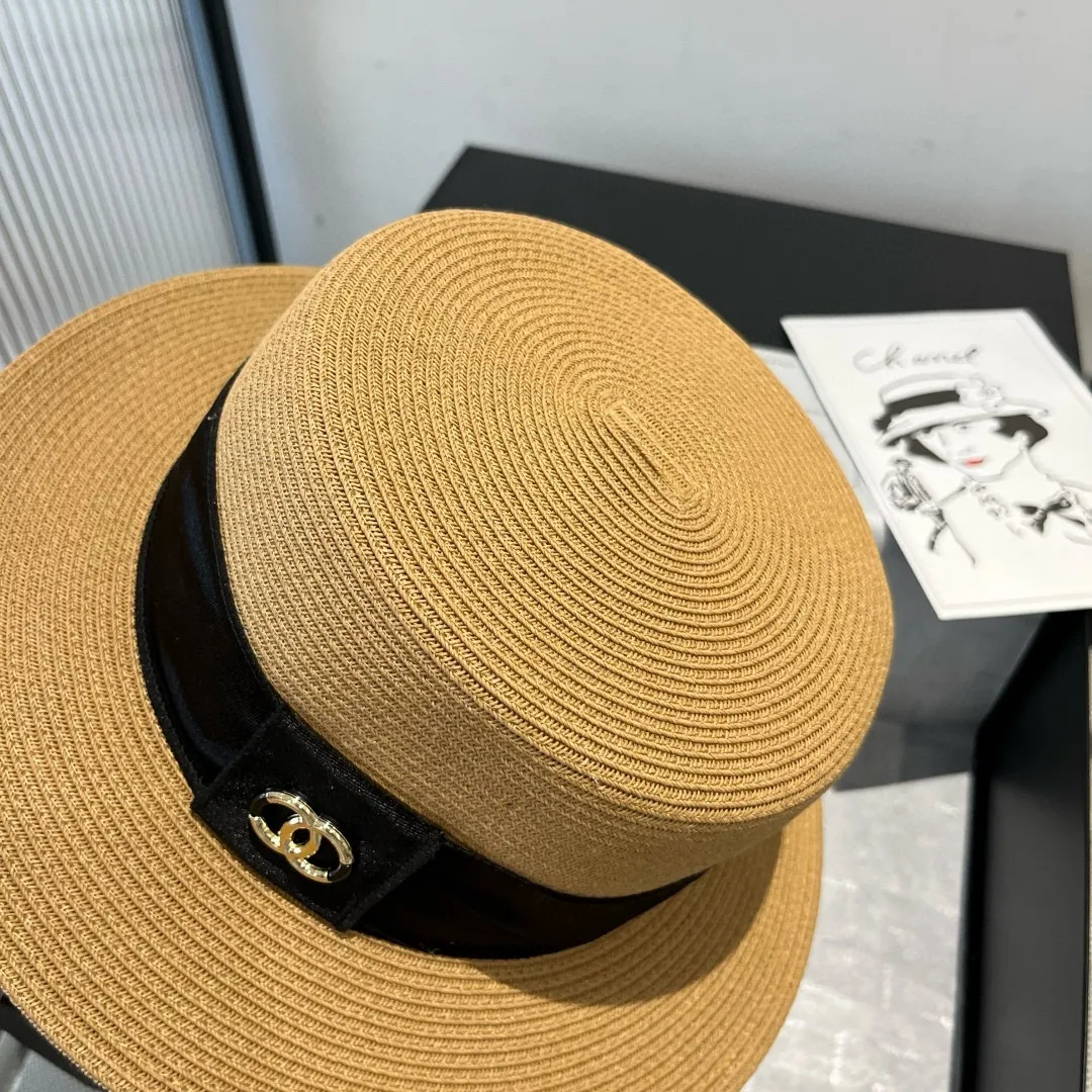 💰130¥ Chanel flat top hat, super nice shape, head circumference 57cm