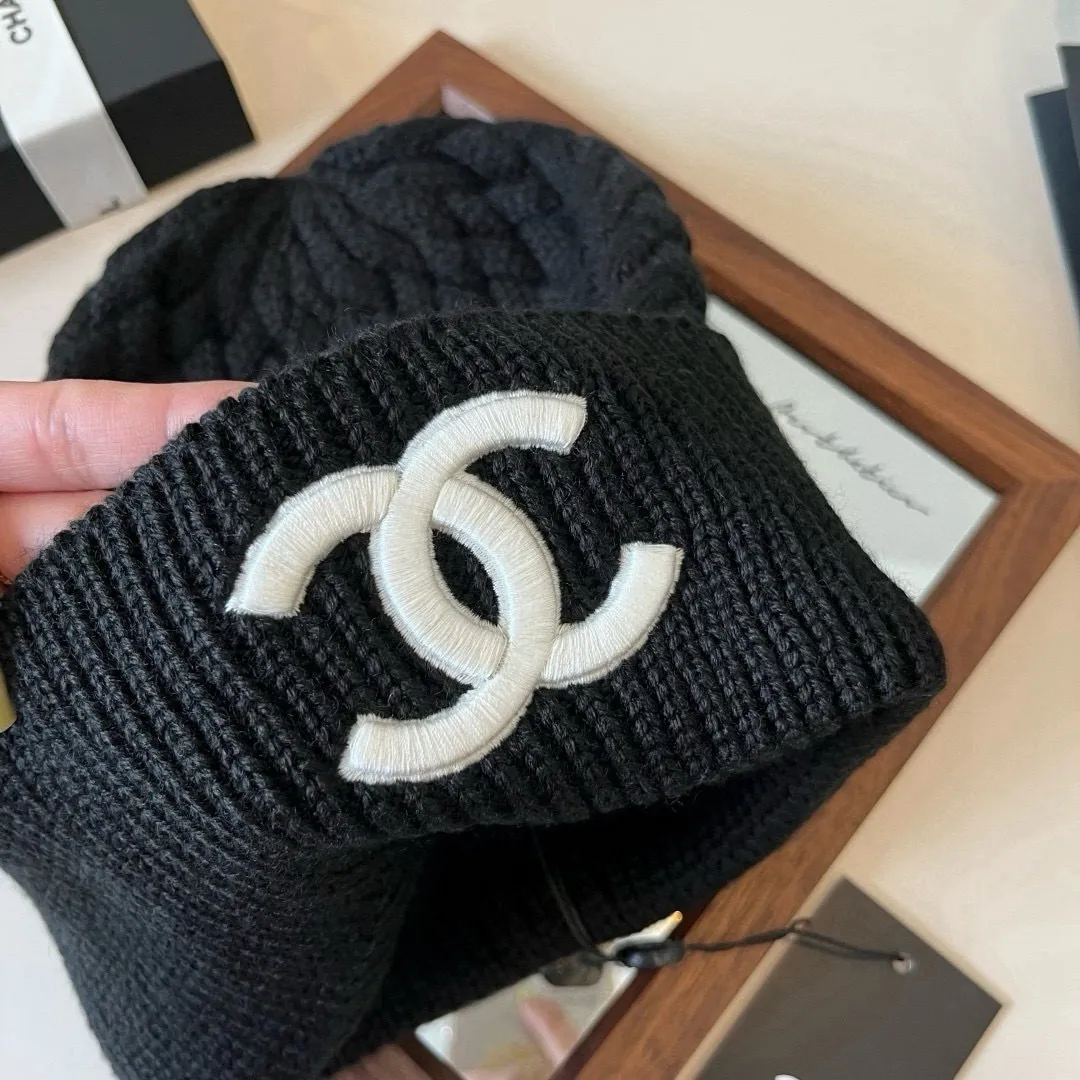💰70¥ Chanel knitted beanie