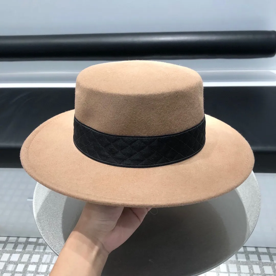 P220 Chanel Chanel 2020 autumn and winter new wool 🦙% top hat, flat hat, a must-have model for Internet celebrities, super high-end.