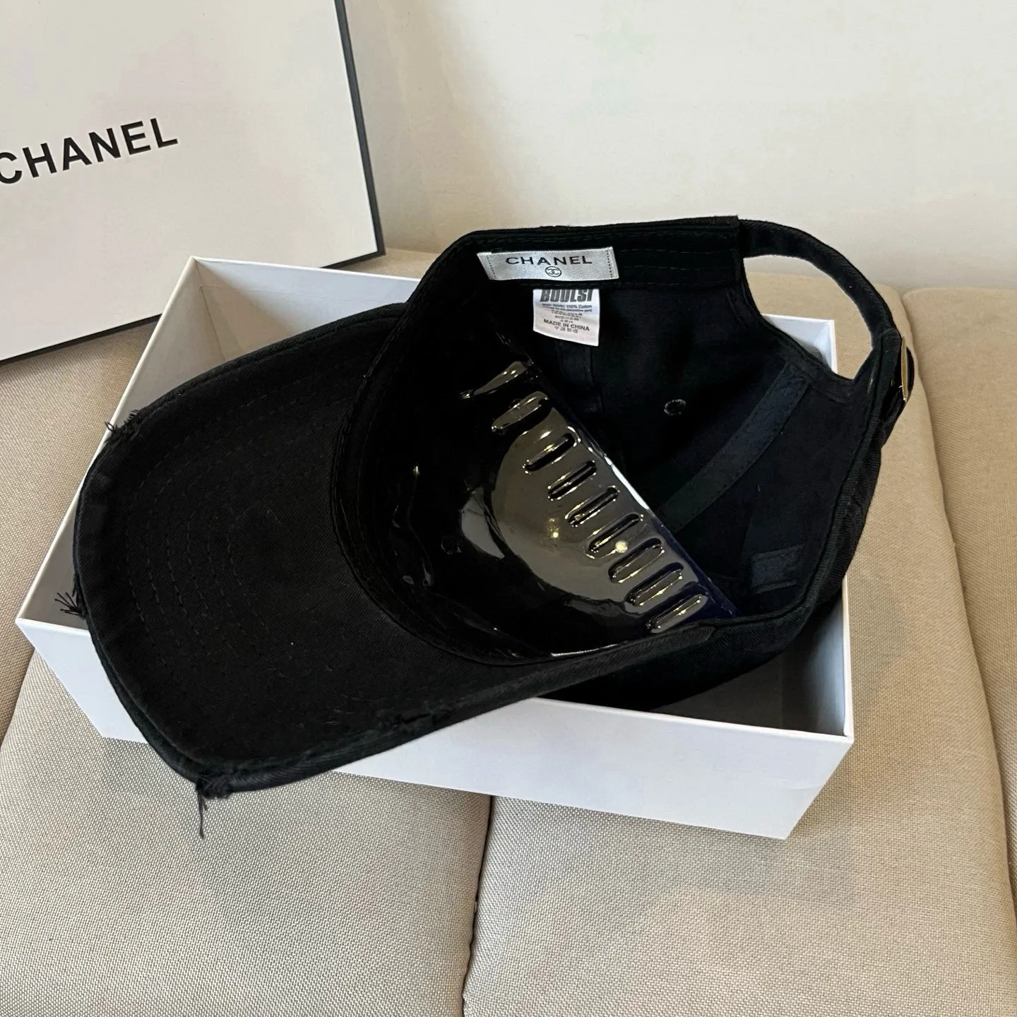 P60 CHANEL new baseball cap, Xiaoxiang classic and simple, fashionable and casual design, popular new product