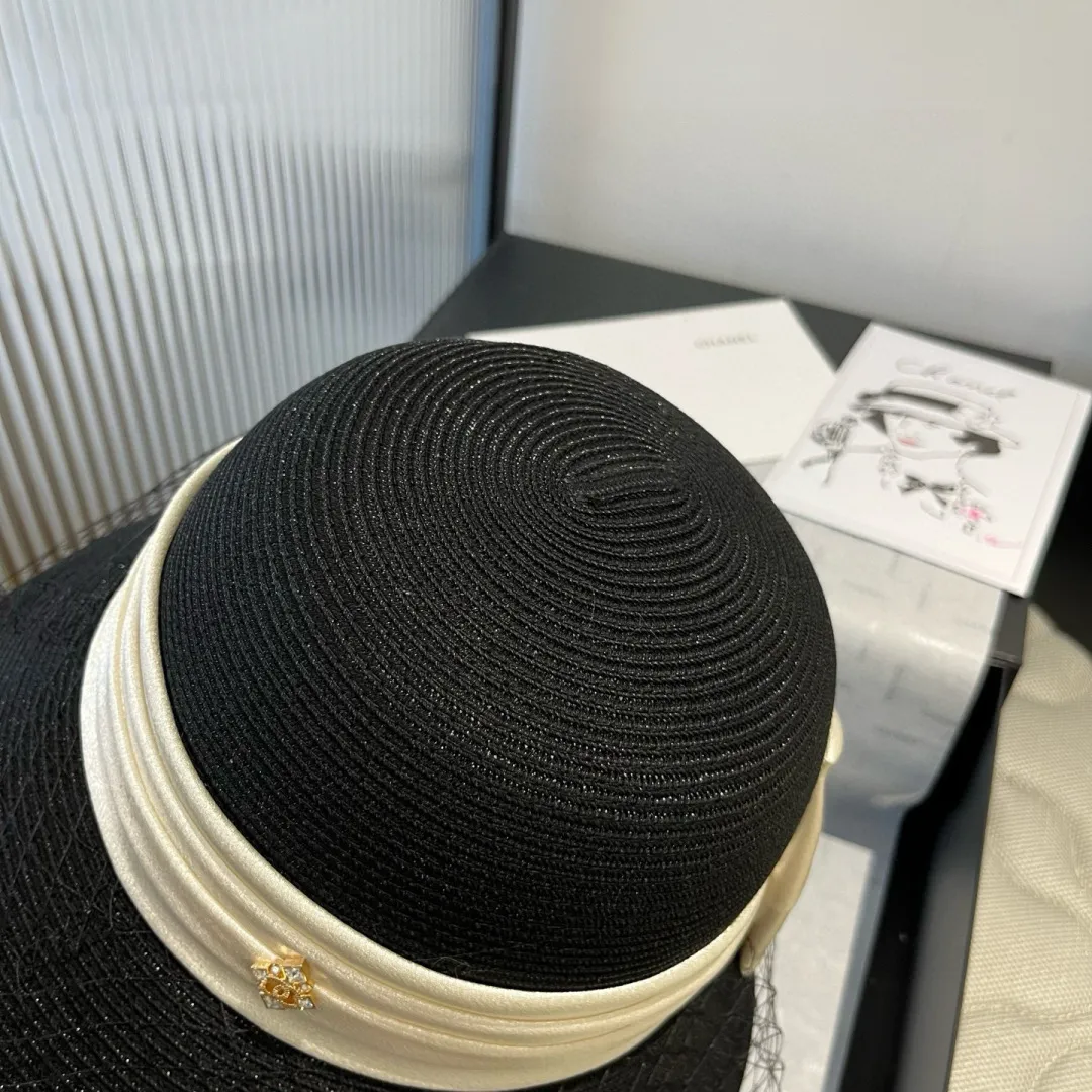 💰170¥ Chanel mesh basin hat, made of high-grade PP straw, head circumference 57cm