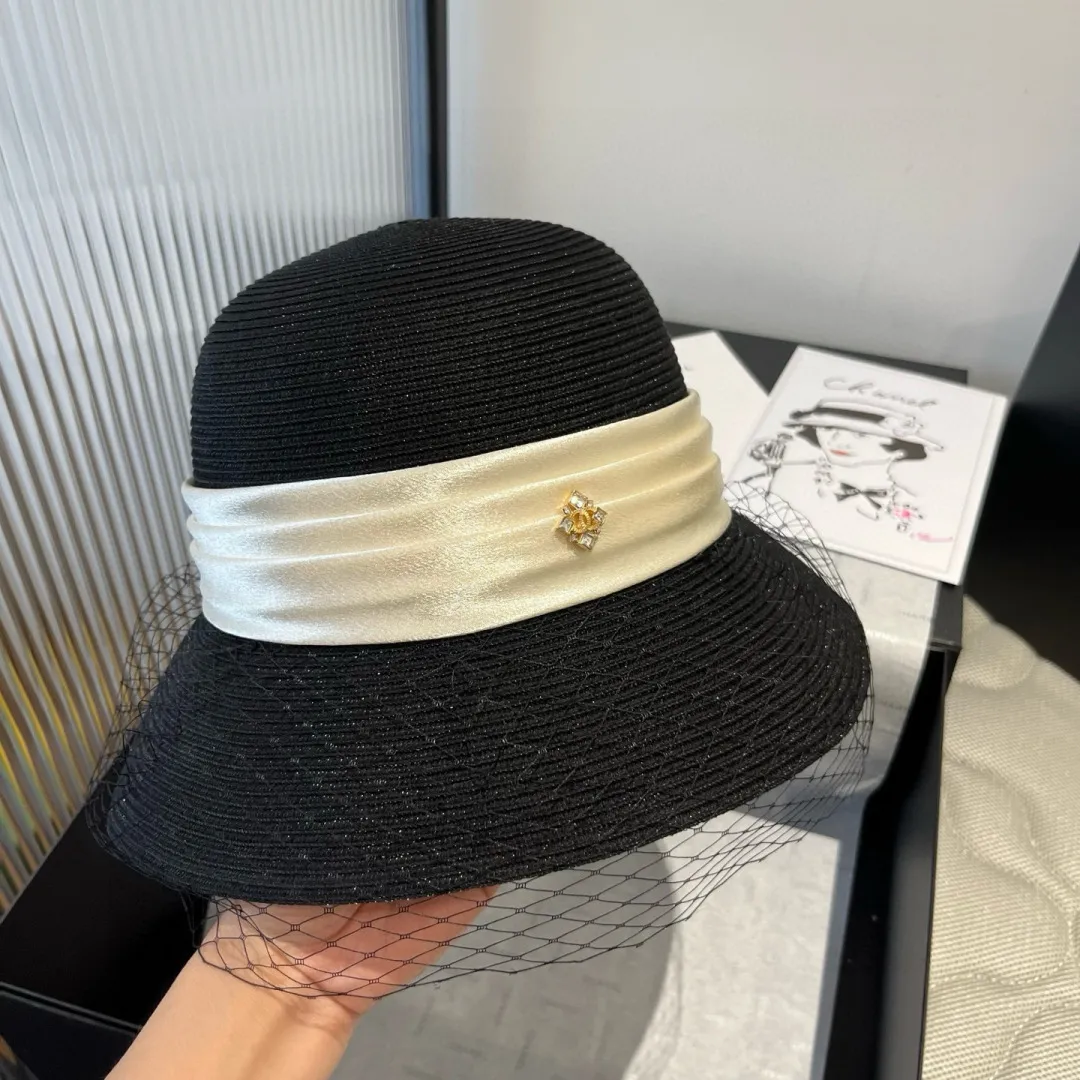💰170¥ Chanel mesh basin hat, made of high-grade PP straw, head circumference 57cm