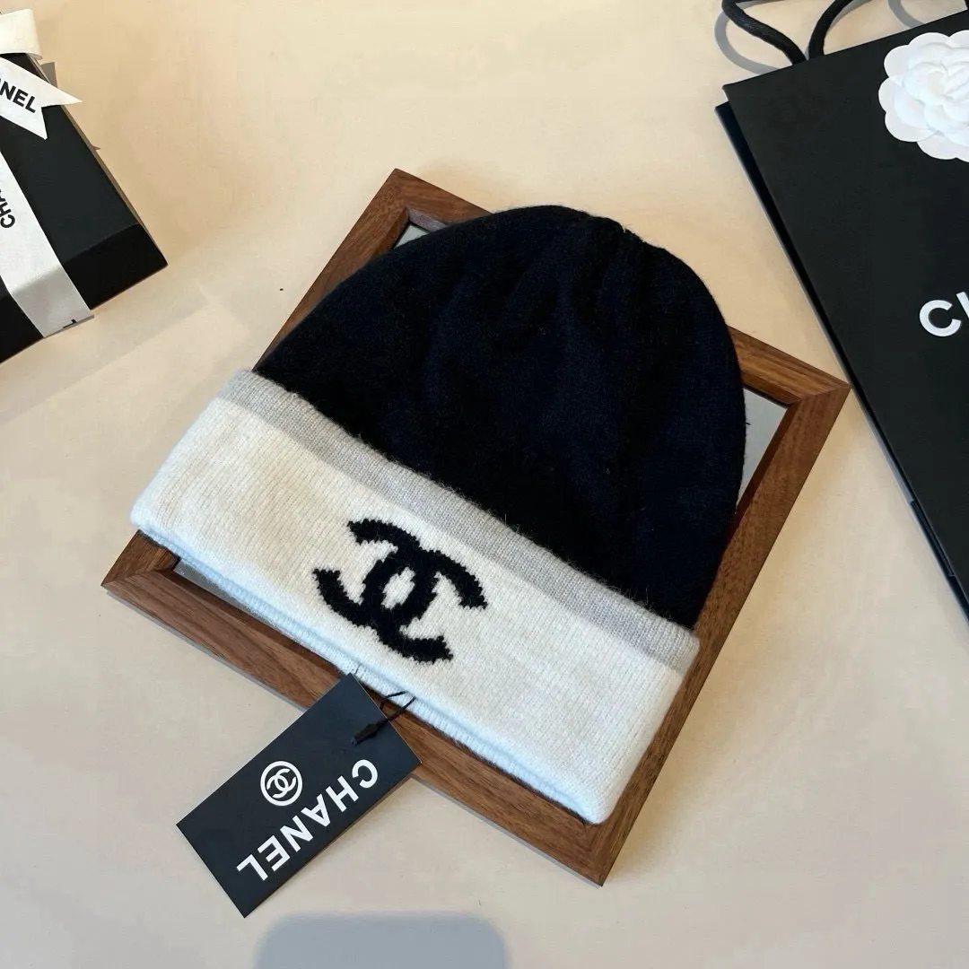 💰70¥ Chanel knitted beanie