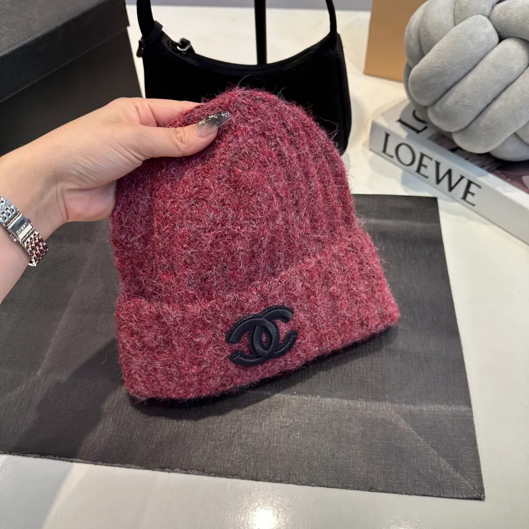 P50 Chanel knitted beanie