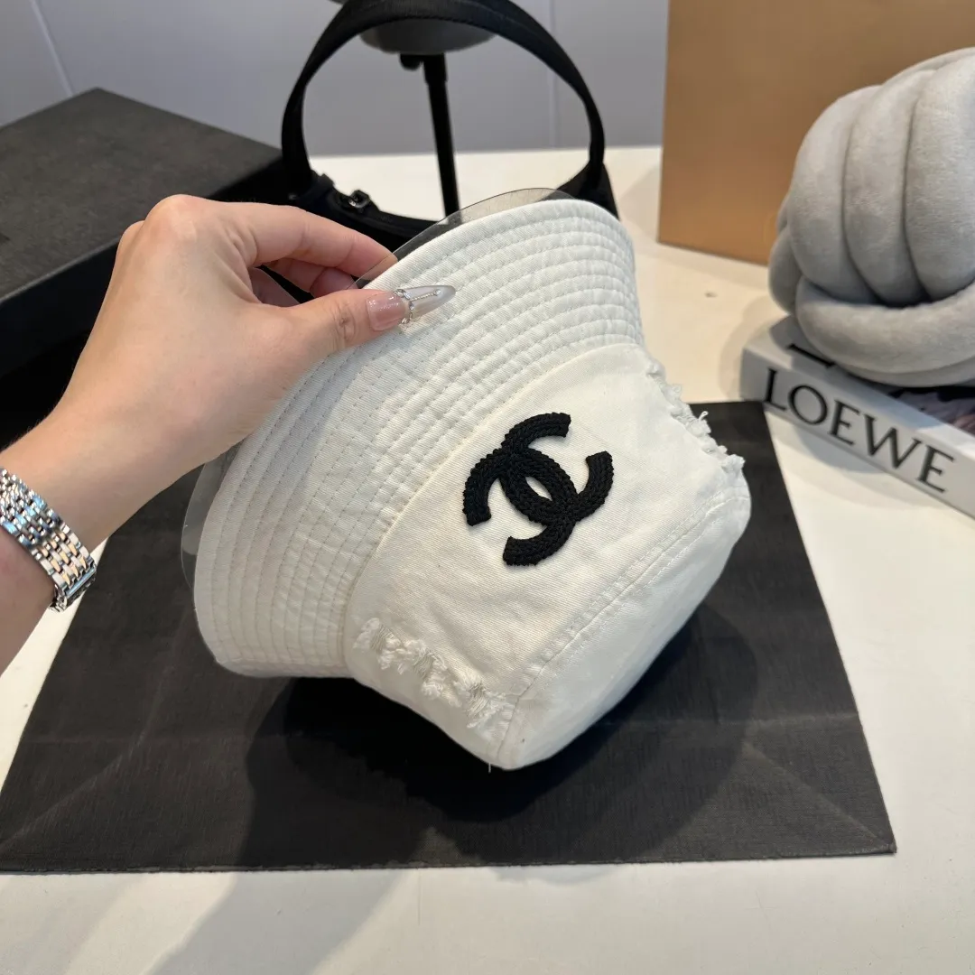 P60 Chanel new bucket hat, Xiaoxiang is classic and simple, fashionable and casual design, suitable for all seasons, a fisherman hat that coexists with laziness and sophistication