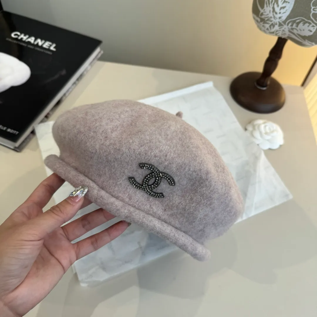 💰120¥ Chanel wool beret, pumpkin hat, 100% wool🦙 fabric, head circumference 57cm