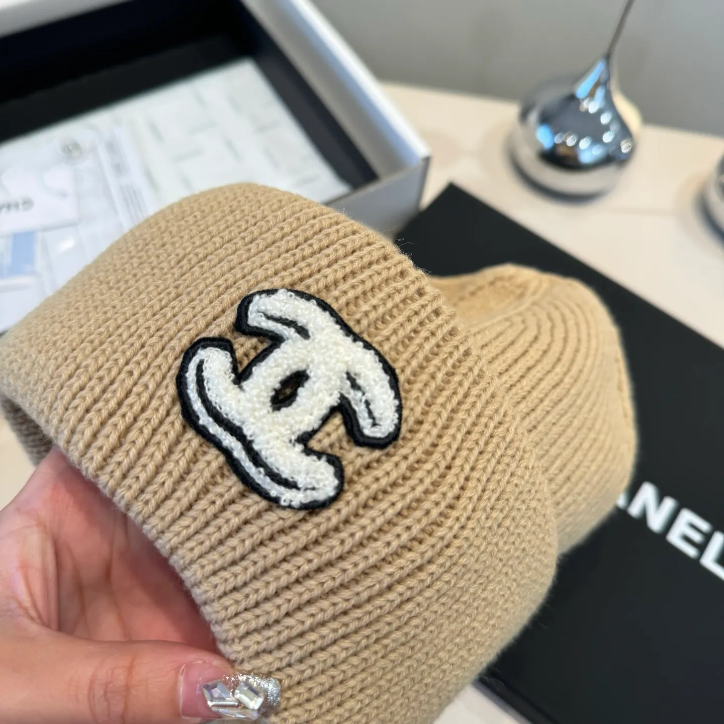 💰80¥ Chanel knitted beanie