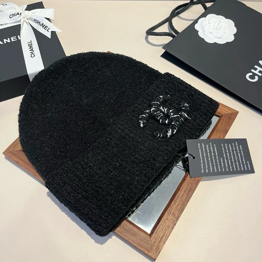💰64¥ Chanel knitted beanie