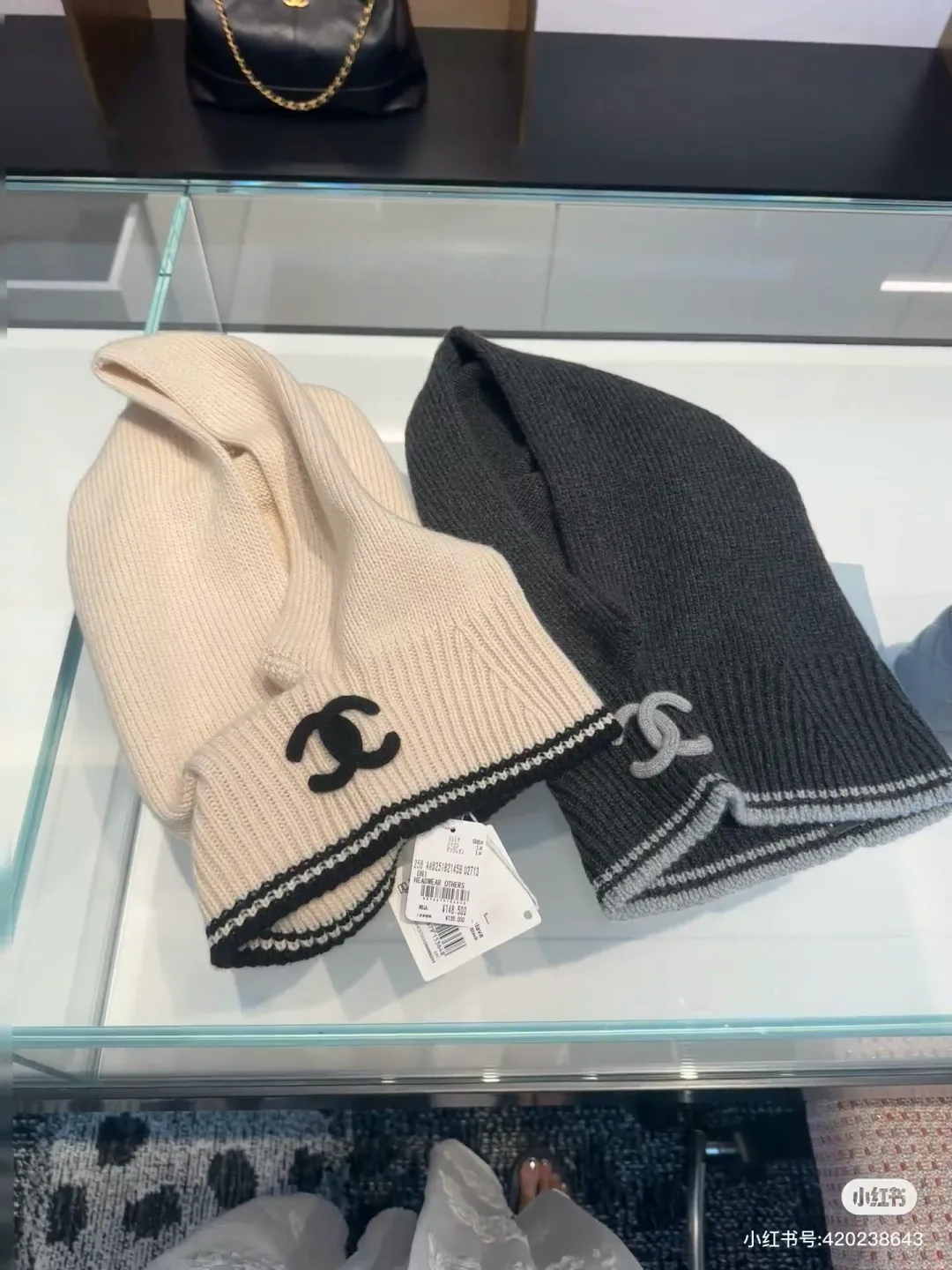 💰70¥ Chanel pullover woolen hat, dual-purpose hat and scarf, very cost-effective