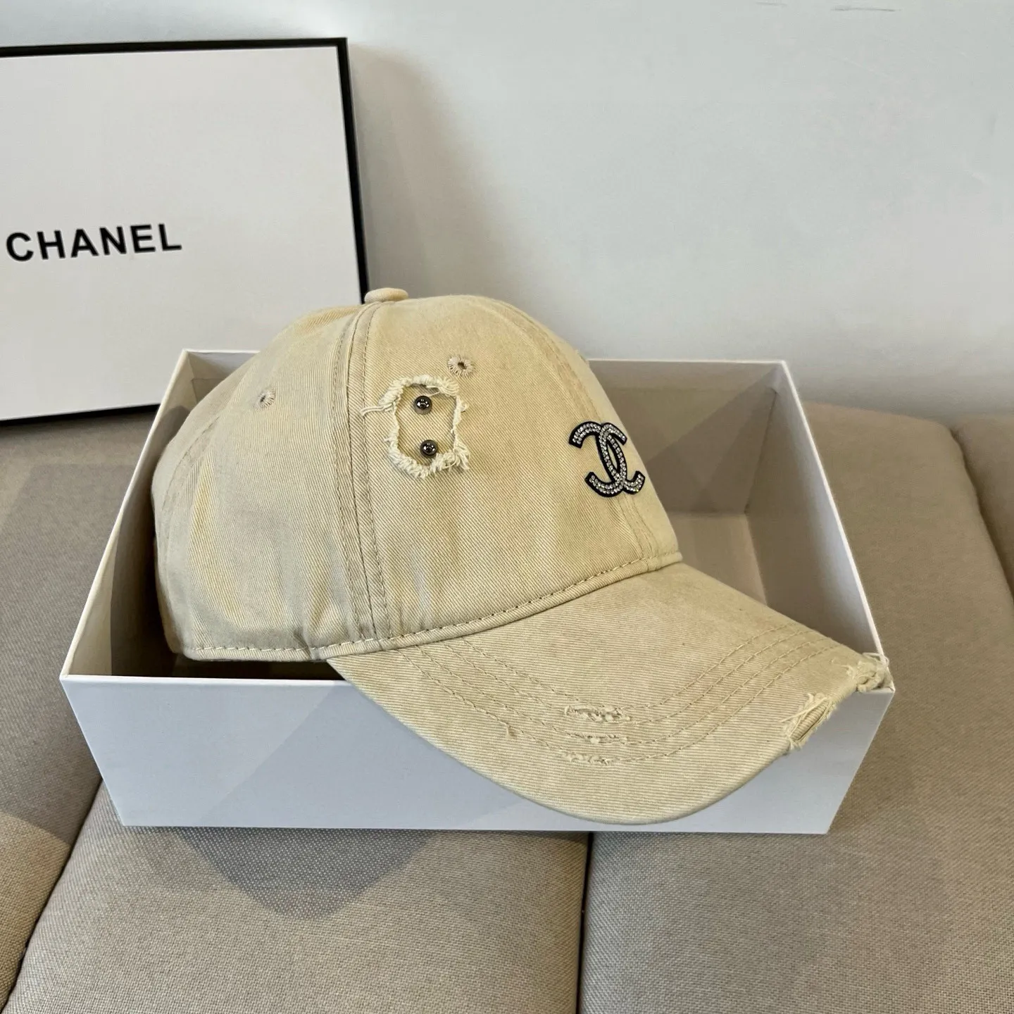 P60💰Chanel CHANEL new baseball cap, Xiaoxiang classic and simple, fashionable and casual design, popular new product
