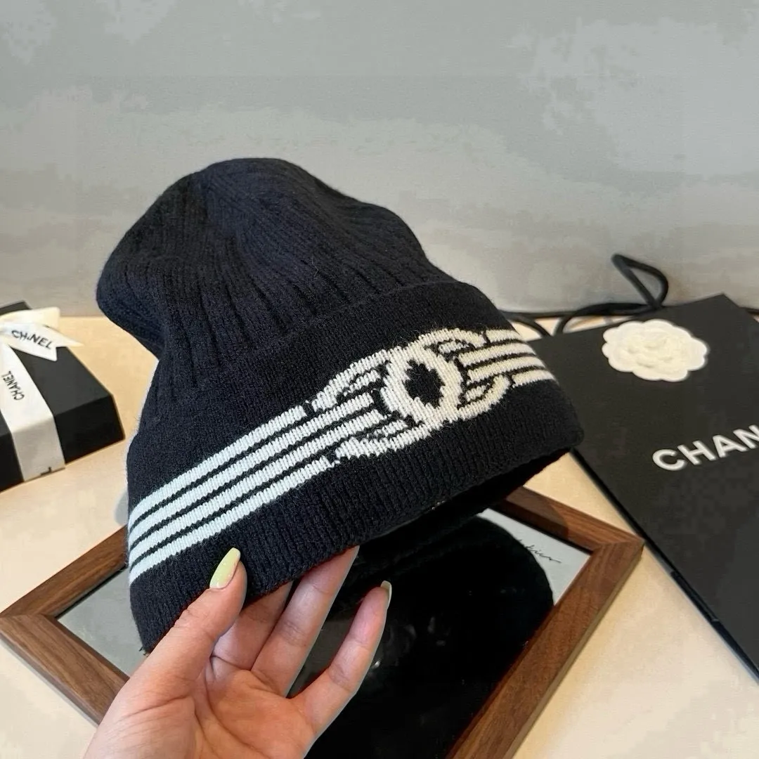 💰70¥ Chanel knitted beanie