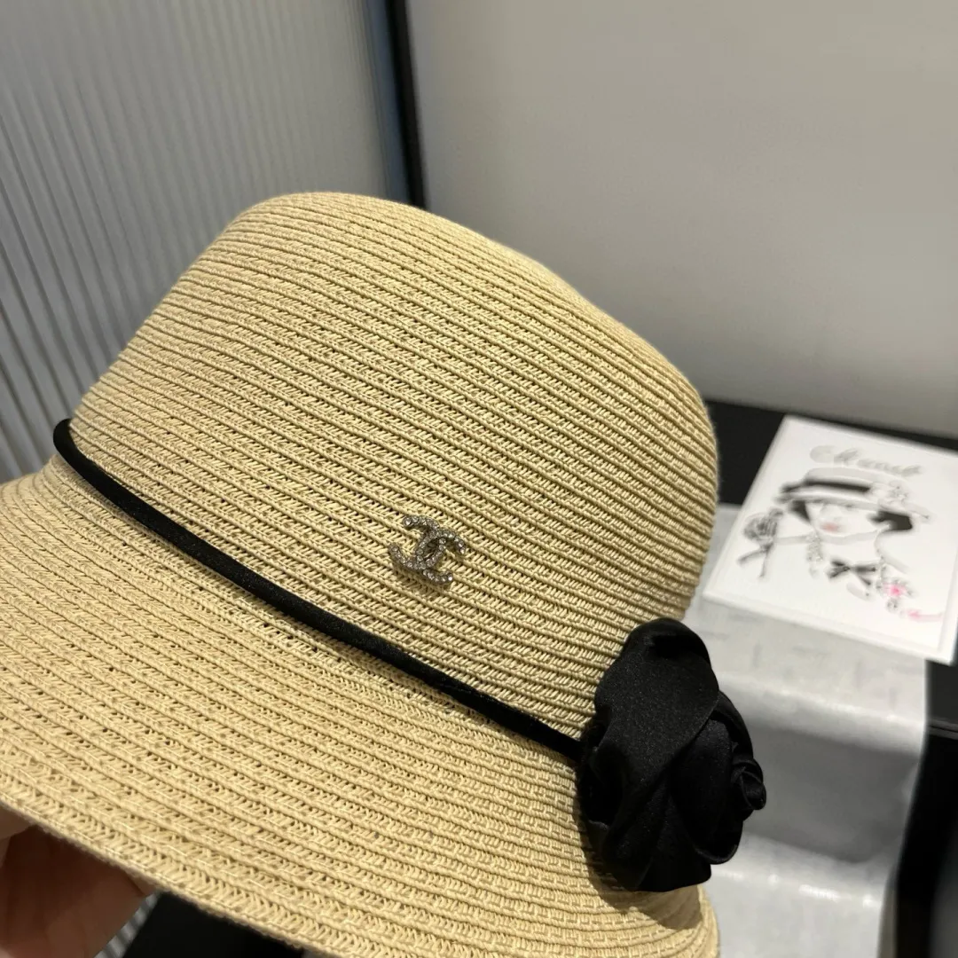 💰150¥ Chanel new top hat, original small basin hat, straw hat, head circumference 57cm